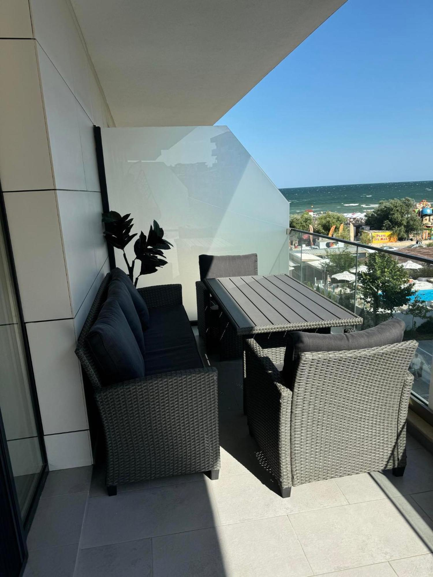 Sunrise View Apartment Navodari Luaran gambar